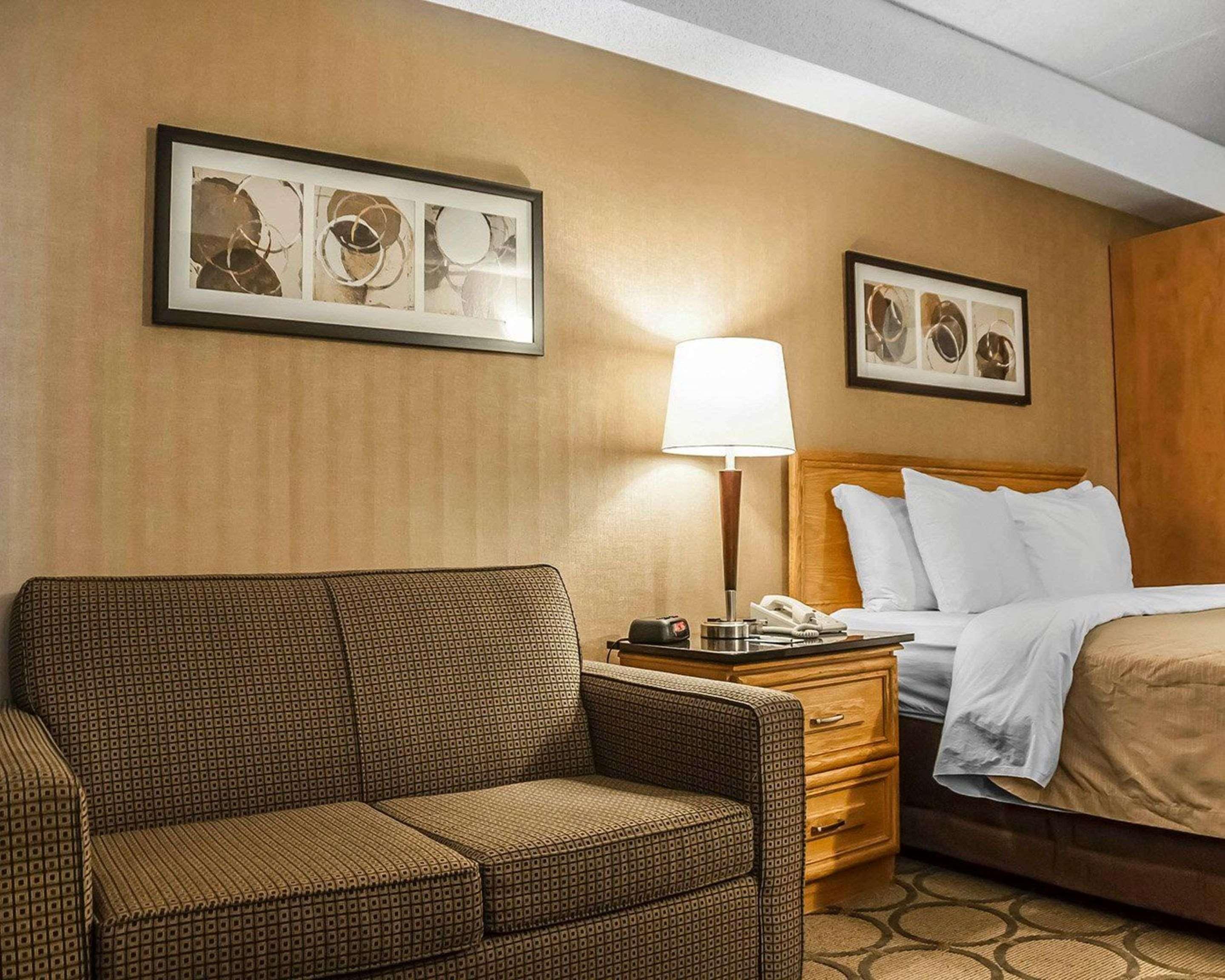 Comfort Inn Laval Exterior foto