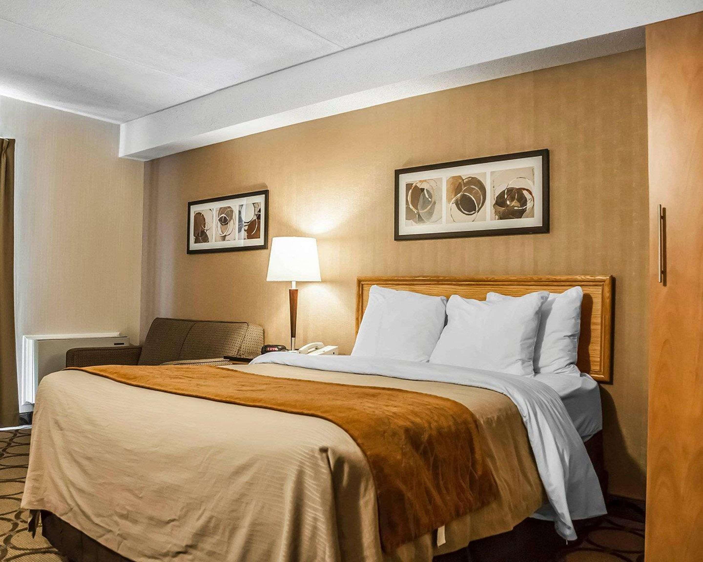 Comfort Inn Laval Exterior foto