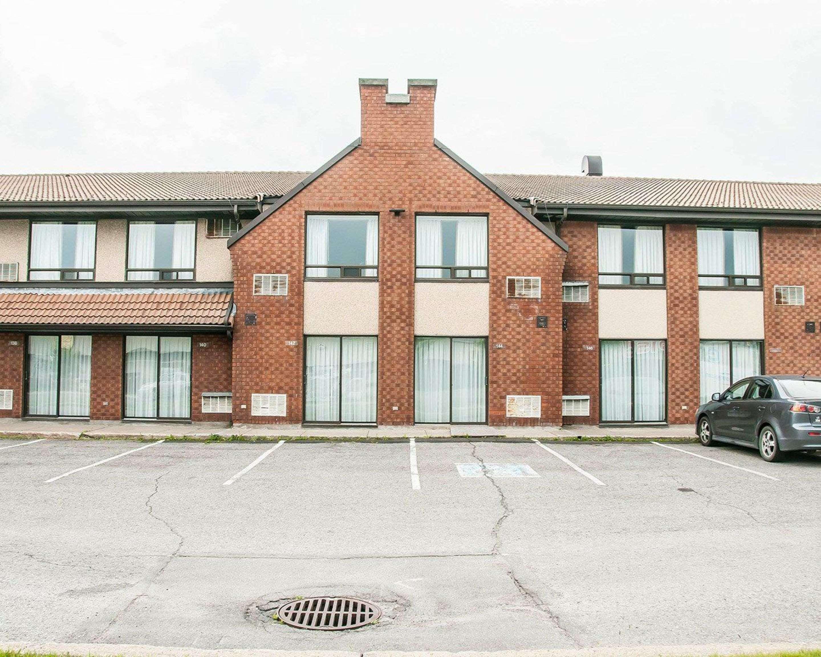 Comfort Inn Laval Exterior foto